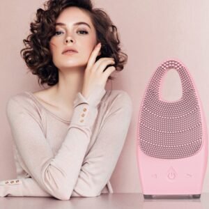 small bristle silicone brush (bult in battery)